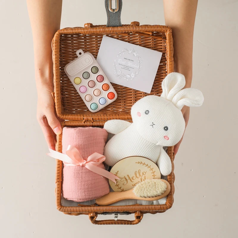 Exquisite Baby Bath Toy & Photography Gift Set - white