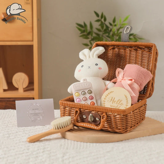 Exquisite Baby Bath Toy & Photography Gift Set - white with card
